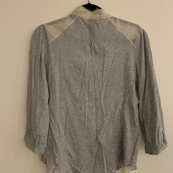 ANTHROPOLOGIE Tiny embroidered long sleeved blouse - Picture 2 of 2